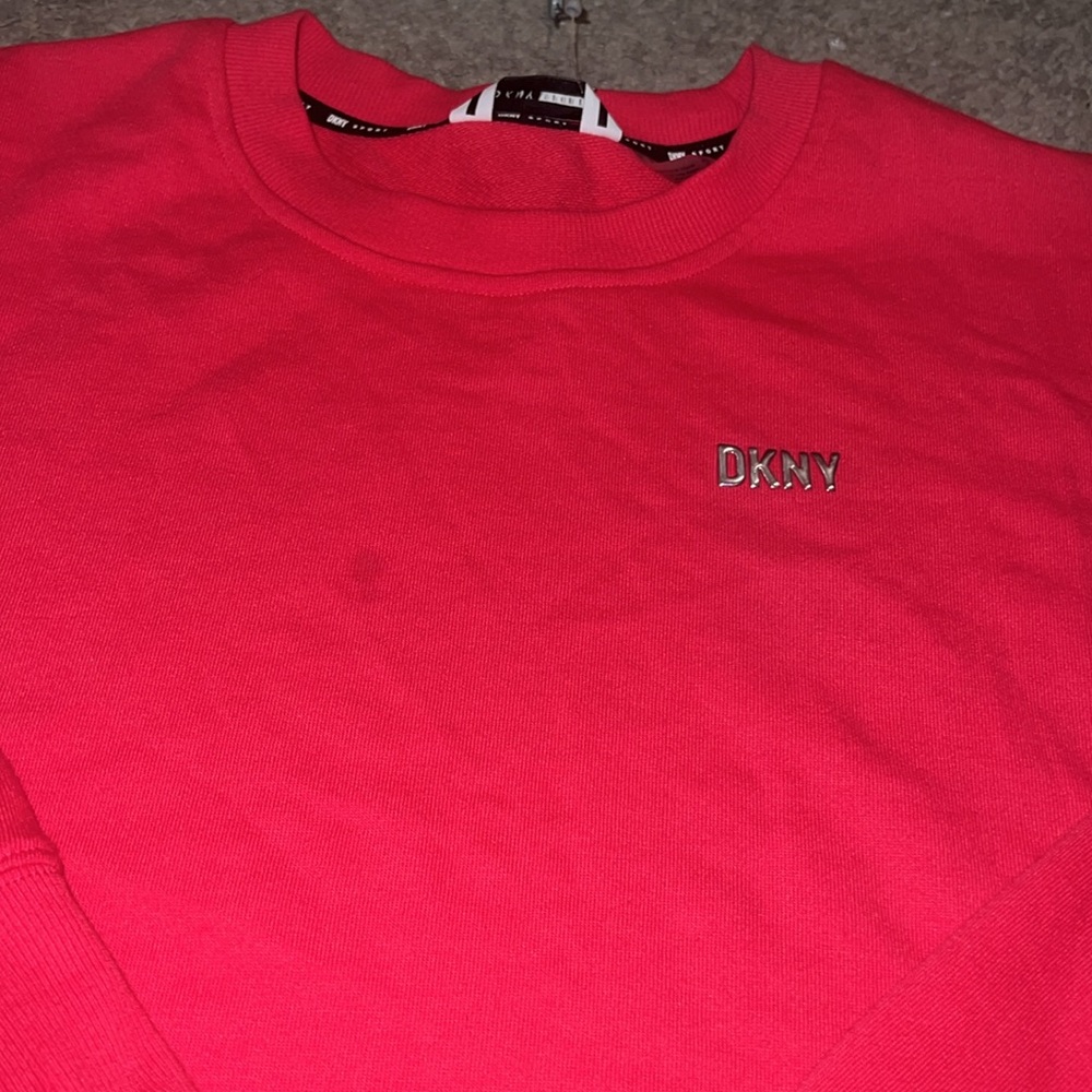 DKNY Hot Pink active shirt top long sleeve sweatshirt top DKNY new with tags - Picture 2 of 11